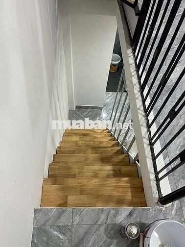 CHÍNH CHỦ CHO THUÊ NHÀ MỚI, ĐẸP, NỞ HẬU TẠI BÙI VIỆN – QUẬN 1, TPHCM