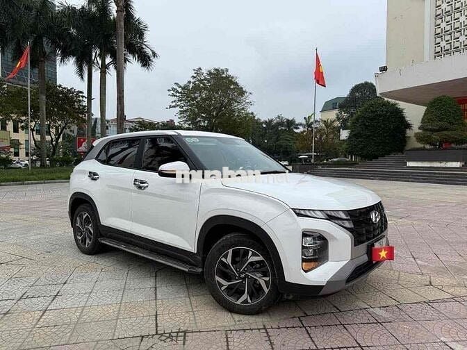 Hyundai Creta đăngkí 2023 đặc biệt mới đi 22.000km