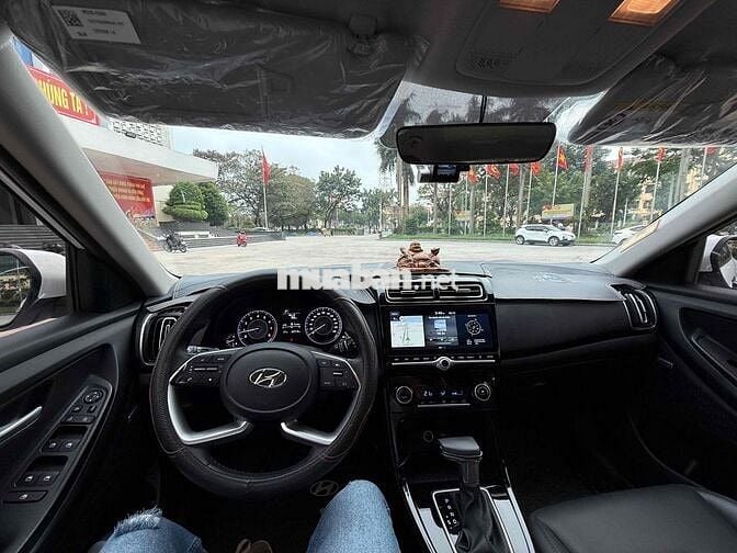 Hyundai Creta đăngkí 2023 đặc biệt mới đi 22.000km