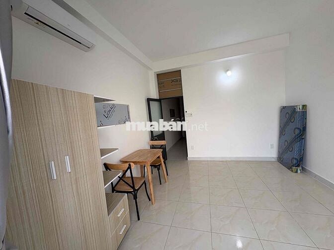 CHDV FULL NỘI THẤT BAN CÔNG VIEW SÔNG NGẮM MÁY BAY