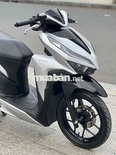 Honda Vario 125 2020 Bạc Đen Smartkey