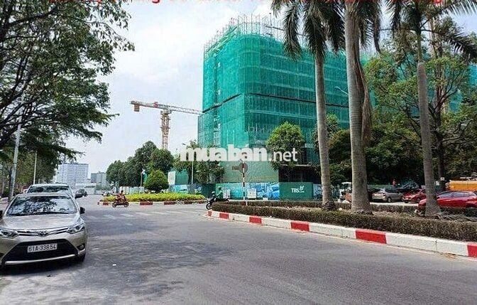 Bán đất mặt tiền GS1 gần Big C Go Dĩ An khu đô thị Quảng Trường Xanh