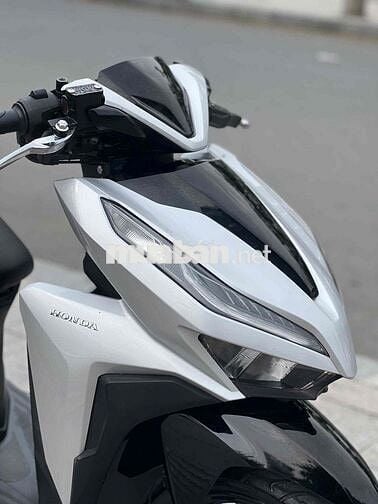 Honda Vario 125 2020 Bạc Đen Smartkey