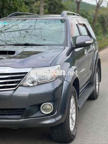 Toyota Fortuner 2013 2.5G - 260000 km