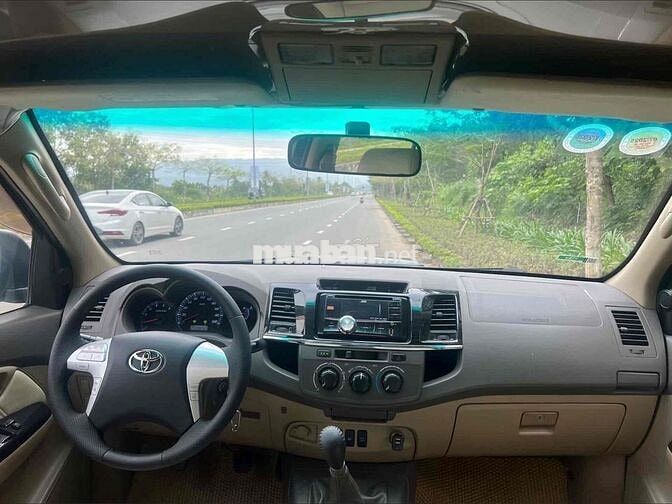 Toyota Fortuner 2013 2.5G - 260000 km