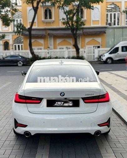 BMW 320i Sport Line 2021 30.000km Trắng