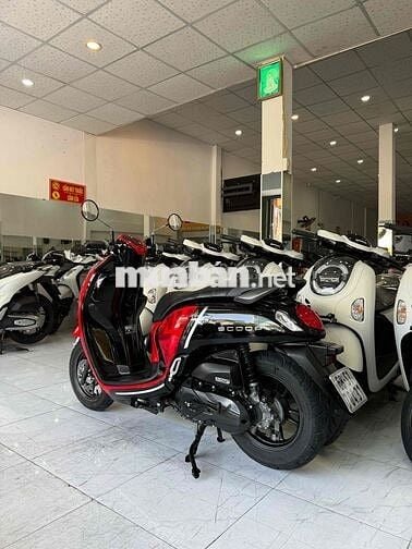 SCOOPY 2021 - Xe Zin - Odo Thấp - Máy Zin Cực Êm