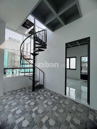 Cho thuê nhà mặt tiền kinh doanh Lạc Long Quân, Q11. Mới đẹp.