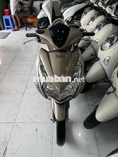 AIR BLADE 2012. Xém Cọp - Cực Đẹp - Máy Zin Êm Ấm