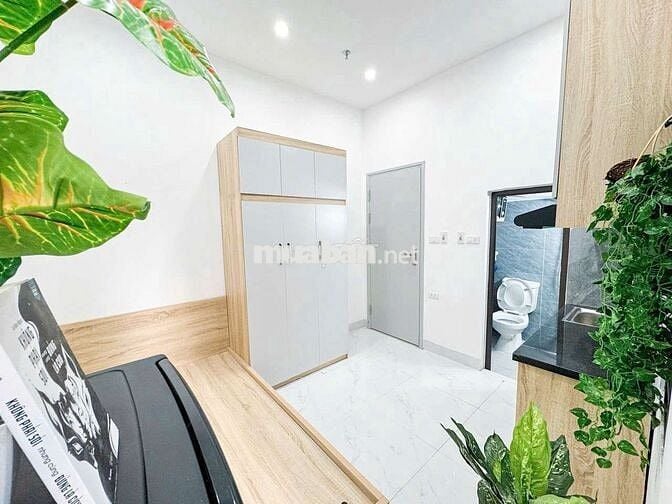 Tòa CCMN,7 Tầng 18 phòng ngay ngã tư sở dòng tiền 1 tỷ/năm