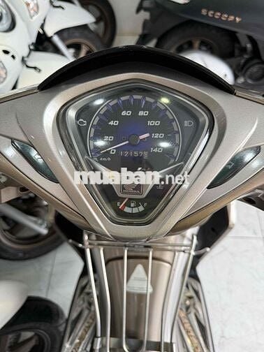 AIR BLADE 2012. Xém Cọp - Cực Đẹp - Máy Zin Êm Ấm