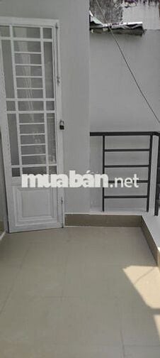 Cho thuê nhà 8.5tr - 2PN 2WC DTSD 77m2 chính chủ