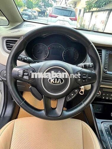 xe gia đình . kia ron do 2017 tự động xe đep