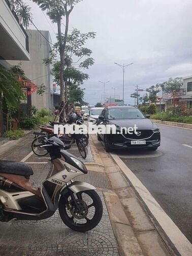 Địa chỉ: 20 Vỗ Nguyên Giáp.Thành Phố Huế