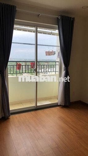 Chuyển chỗ ở bán gấp căn 62m2 2pn2wc nhà trống giá 2,35 tỷ (bao VAT)