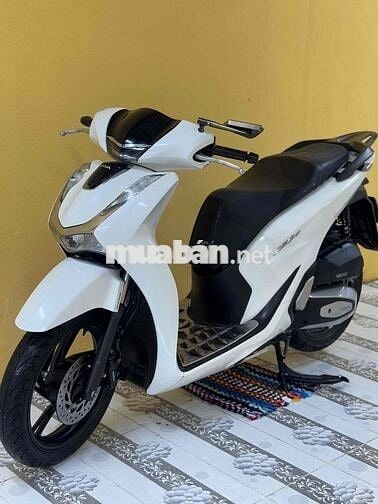 SH 125 đời 2022 trắng đen mới keng 43E1-637.39