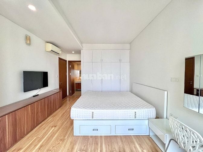 Bán CH Thảo Điền Pearl  Q2 (Dt 90m, 2pn, Giá 8.9 ty) ngay trạm Metro 