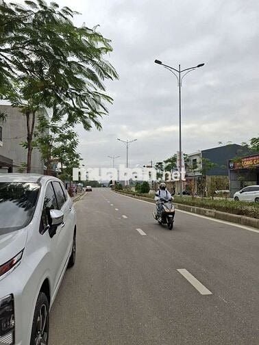 Địa chỉ: 20 Vỗ Nguyên Giáp.Thành Phố Huế