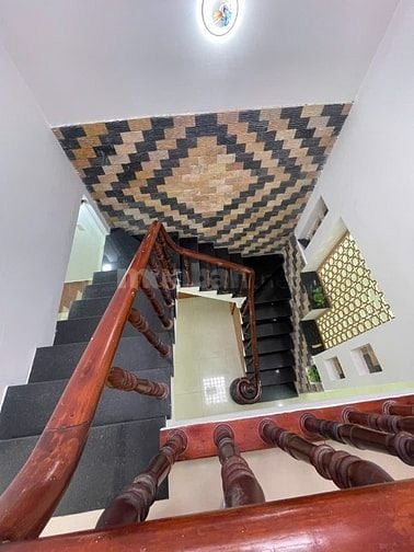 Nhà mặt tiền chợ Liên khu 5/6 