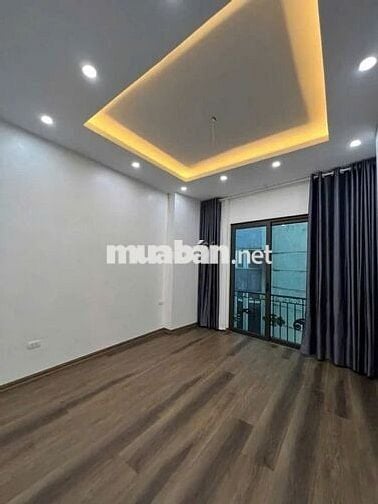 Bán nhà ngõ Thông Phong, Đống Đa 20m ra ô tô, 41m², 5 ngủ, 8.95 tỷ