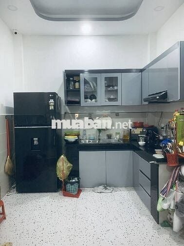 NHÀ ĐẸP Q4- 4 TẦNG - 40m2 - SÁT MT- KO QH- CHỈ 4 TỶ NHỈNH