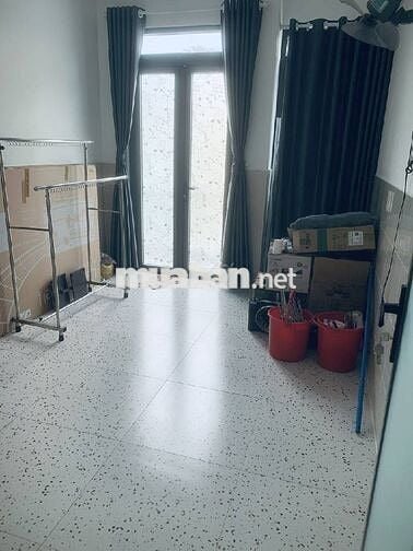 NHÀ ĐẸP Q4- 4 TẦNG - 40m2 - SÁT MT- KO QH- CHỈ 4 TỶ NHỈNH