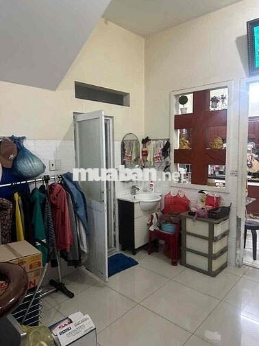 Nhà mặt tiền 6 lầu Trịnh Đình Trọng Tân Phú 65m2 thuận lợi kd cho thue