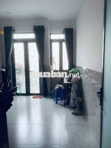 NHÀ ĐẸP Q4- 4 TẦNG - 40m2 - SÁT MT- KO QH- CHỈ 4 TỶ NHỈNH