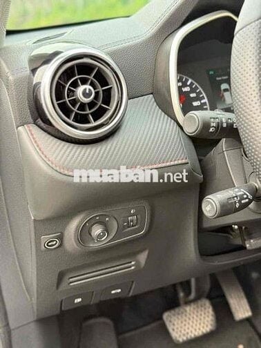 MG ZS 2023 Com 9600km Bạc