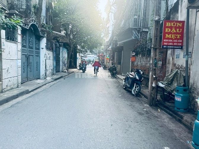 Bán Nhà KBT 5 Tầng Khu Phân Lô Ngõ 59 Thông Ngõ 31 Hoàng Cầu