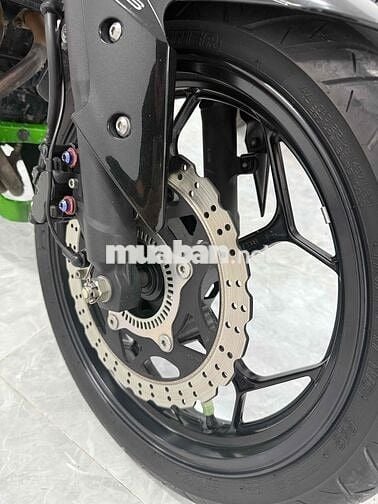 Z300 Chính chủ chạy lướt