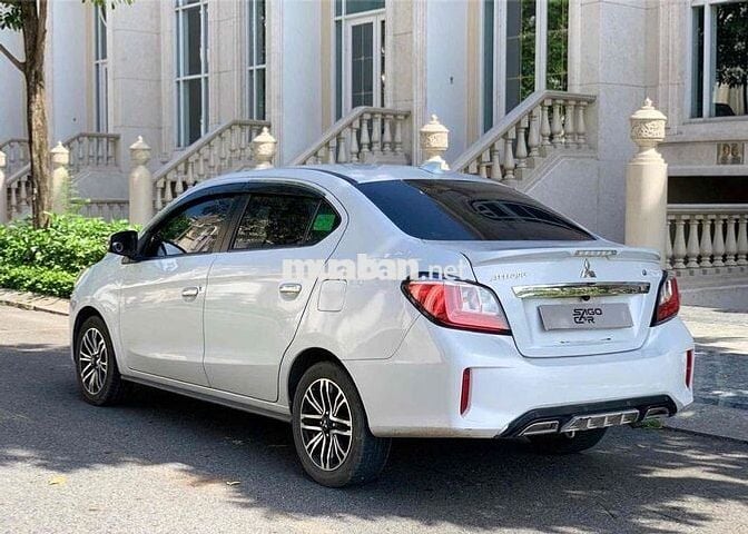 Mitsubishi Attrage 2023 CVT 40000 km