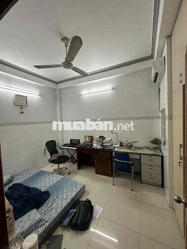 Nhà mặt tiền 6 lầu Trịnh Đình Trọng Tân Phú 65m2 thuận lợi kd cho thue