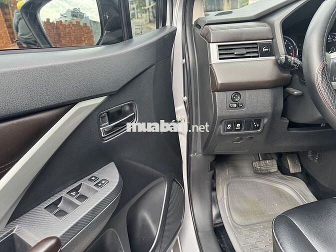 Mitsubishi Xpander 2022 Bạc