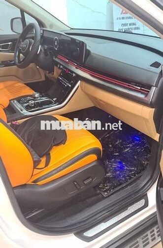 KIA CARNIVAL 2022 PREMIUM BẢN DẦU 8 CHỖ,
