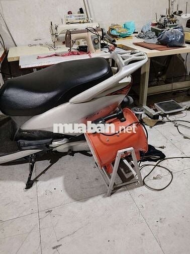 Xe nhà đang chạy máy êm