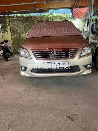 Toyota Innova 2013 2.0 bản E