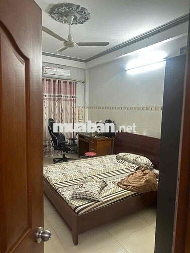 Nhà mặt tiền 6 lầu Trịnh Đình Trọng Tân Phú 65m2 thuận lợi kd cho thue