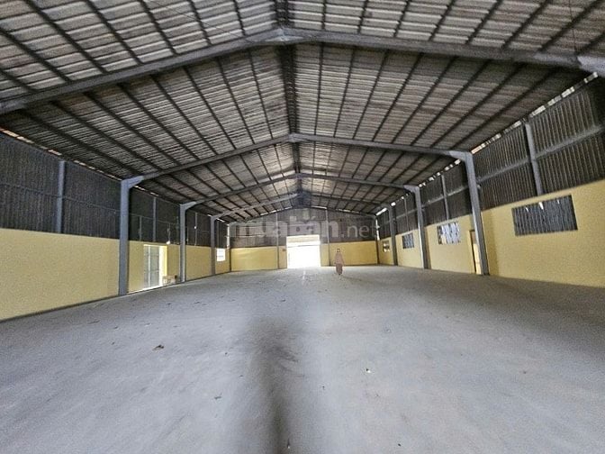 Cho thuê kho xưởng 3.500m2 MT Trần Đại Nghĩa, Bình Chánh,Giá : 80tr/TH