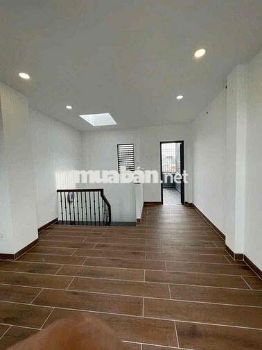 Nhà mặt tiền 4 tầng kd siêu đẹp mới 48m2 (4,2m x 12m) Trần Thủ Độ