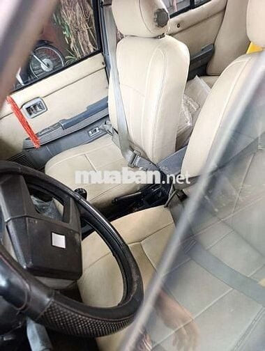 Nissan Bạc Số sàn