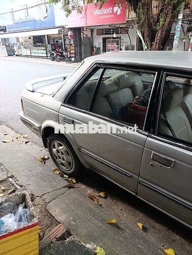 Nissan Bạc Số sàn