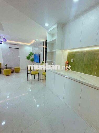 Nhà Nguyễn Văn Trỗi, 28m2, 4x7m, 5PN, bán gấp giá nhỉnh 6 tỷ