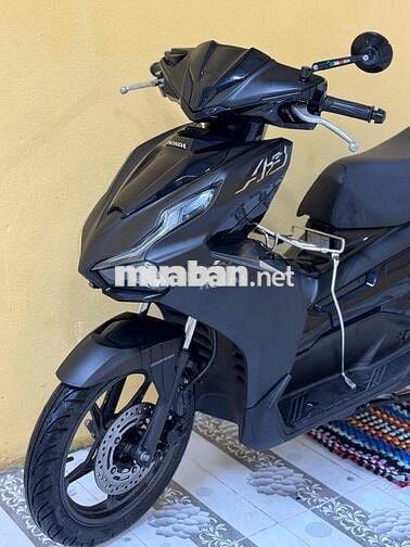 AB 135 mẫu 4val đen mù mới keng 43E1-652.59