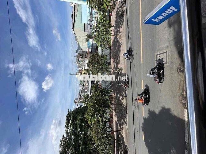 Nhà mặt tiền 4 lầu Bình Thới - q11 36m2 ( 3m x 12m ) đường kd sầm uất