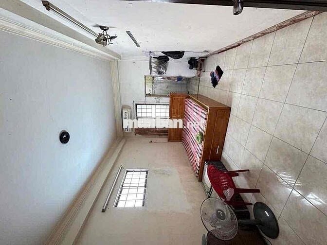 Nhà mặt tiền 4 lầu Bình Thới - q11 36m2 ( 3m x 12m ) đường kd sầm uất