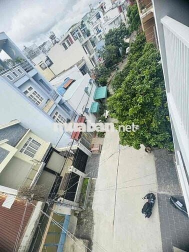 Mặt tiền giá hẻm Nguyễn Sơn Tân Phú