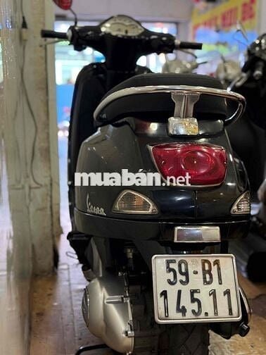 Piaggio Vespa LX125ie Đời 2012 . BSTP