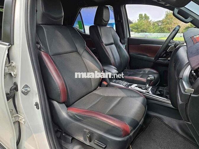 Toyota Fortuner 2022 Legender 2.4 4x2 AT - 80000km