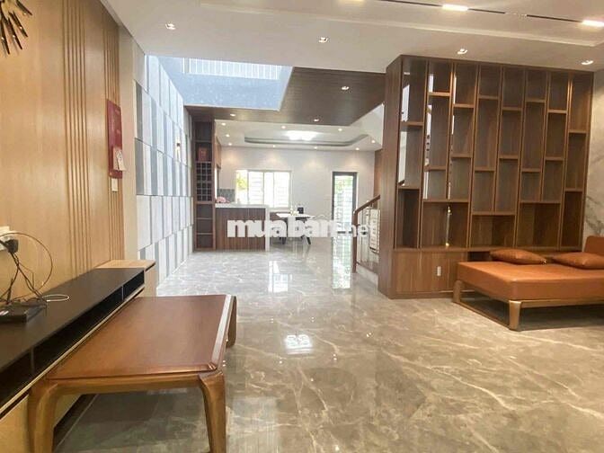 🟡CHO THUÊ NHÀ 3 TẦNG KHU ECOCHAM- LIÊN CHIỂU